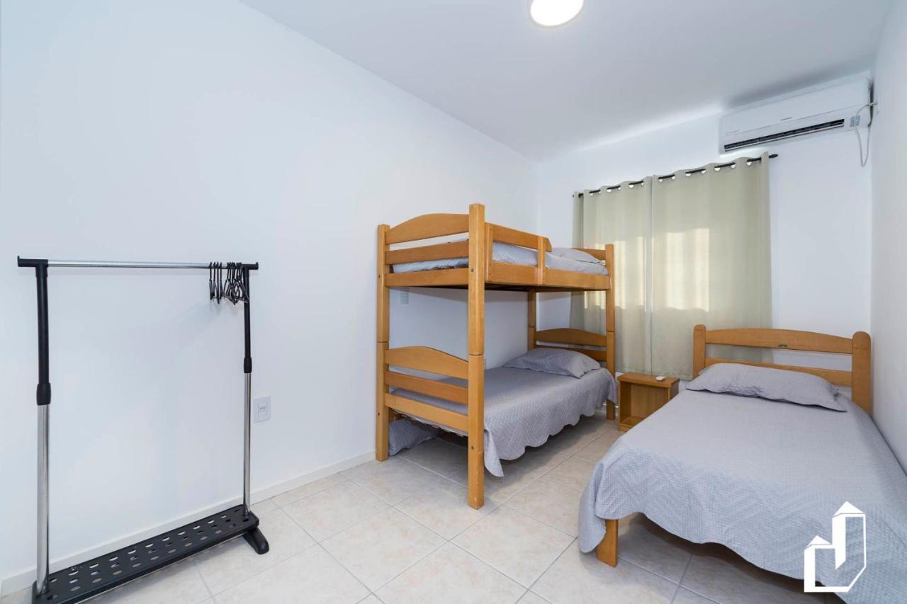 Apartamento Duplex Em 4 Ilhas ボンビーニャス エクステリア 写真